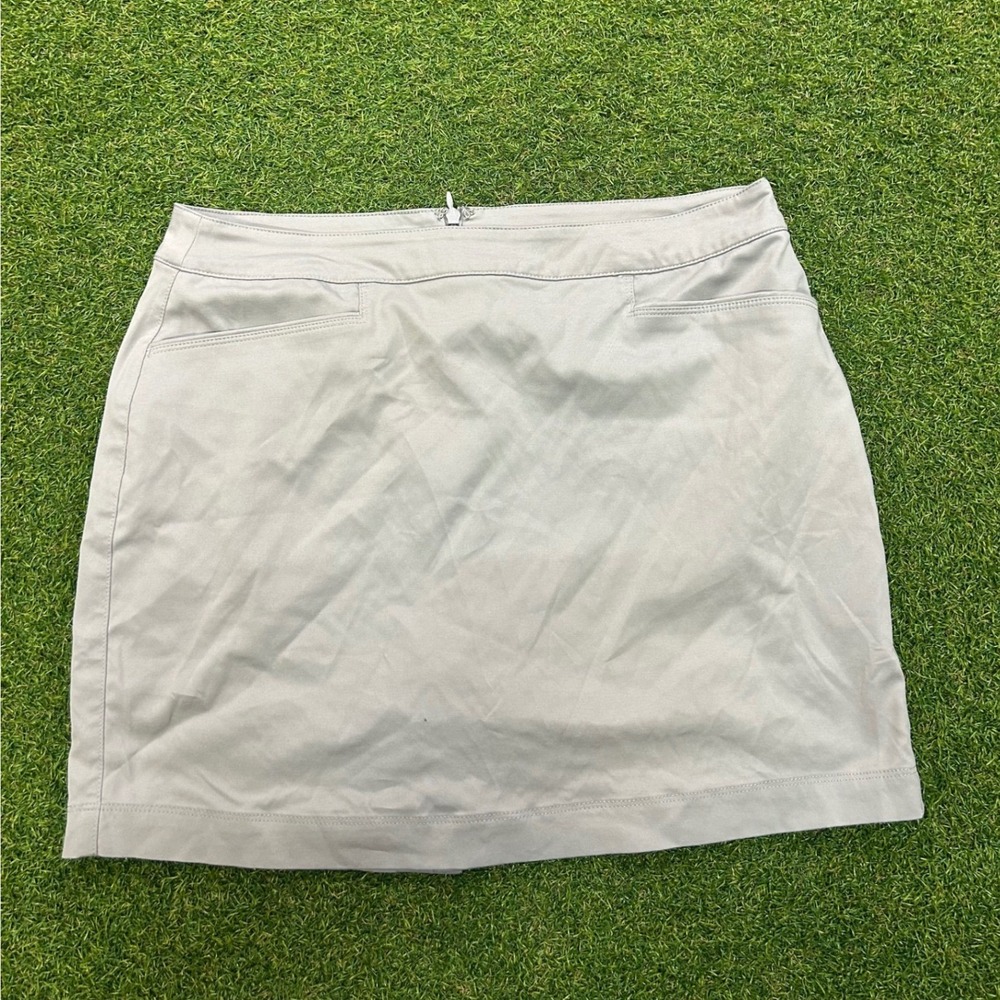 PGA Tour Womens Golf Skort Size 8 Light Gray Athletic Skirt Activewear Pockets